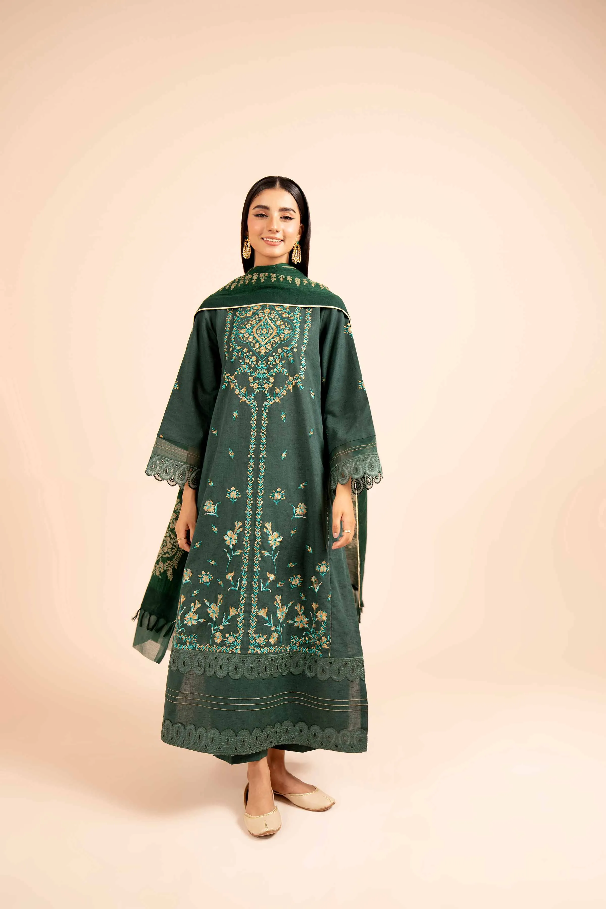 3 Piece - Embroidered Suit - 42404255
