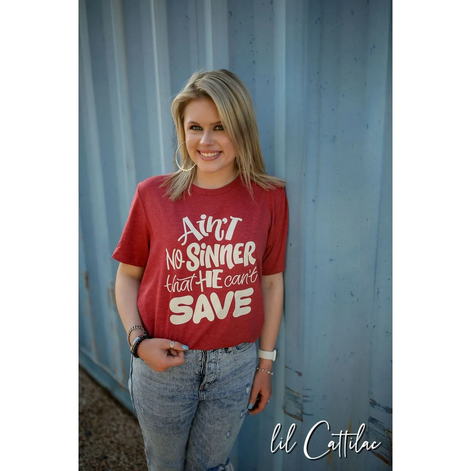Ain't No Sinner That He Can't Save - Jesus Tee
