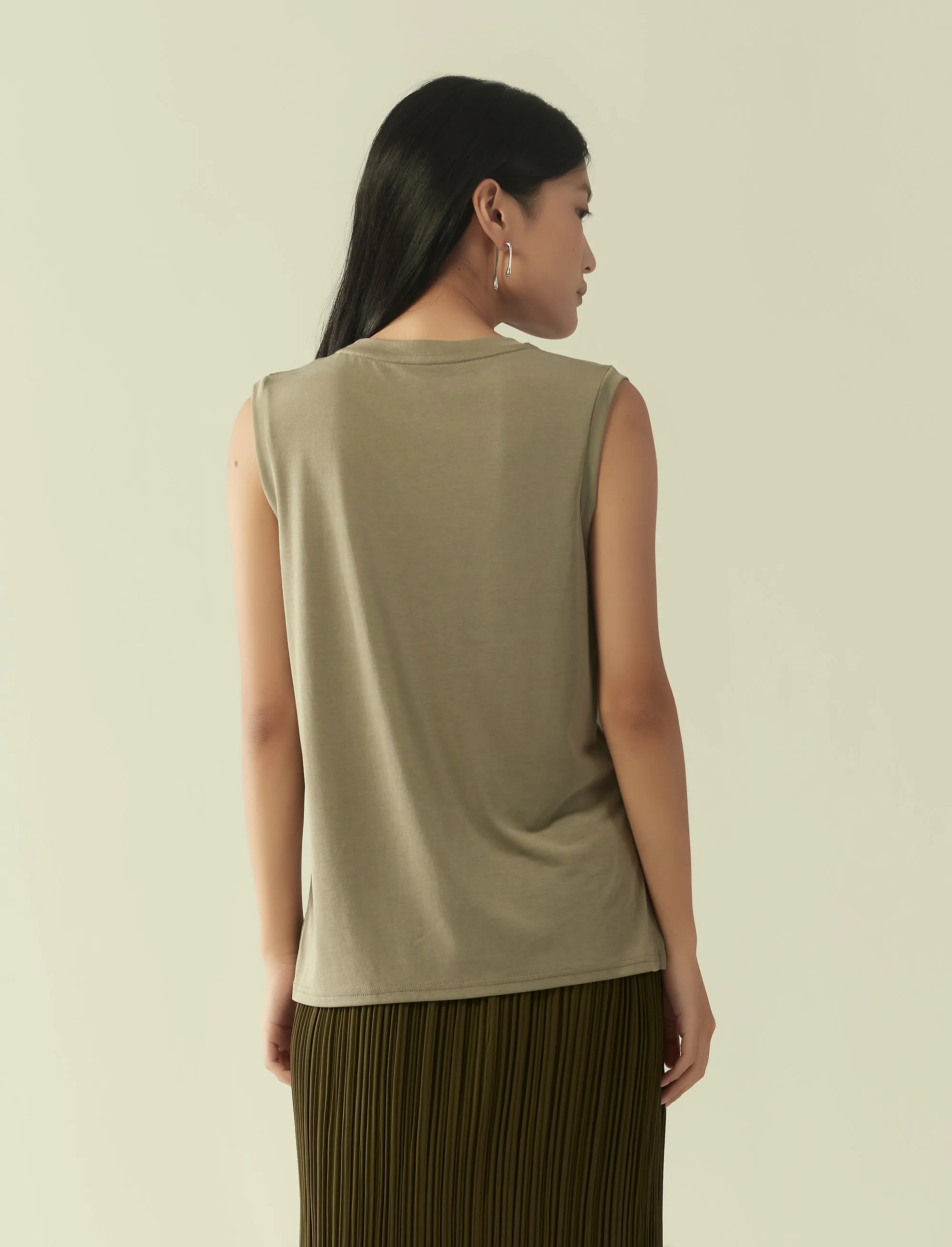 classic muscle tee