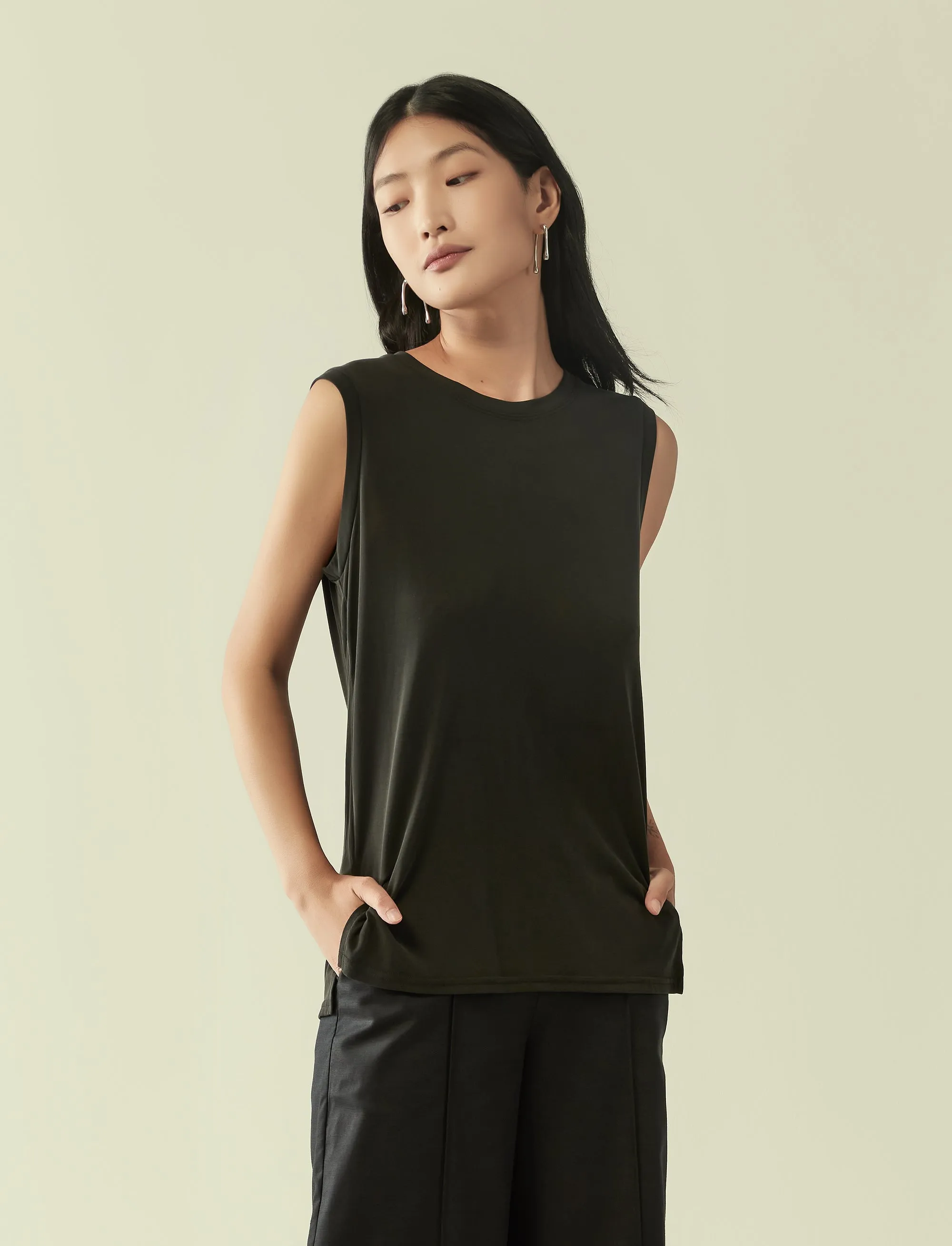 classic muscle tee