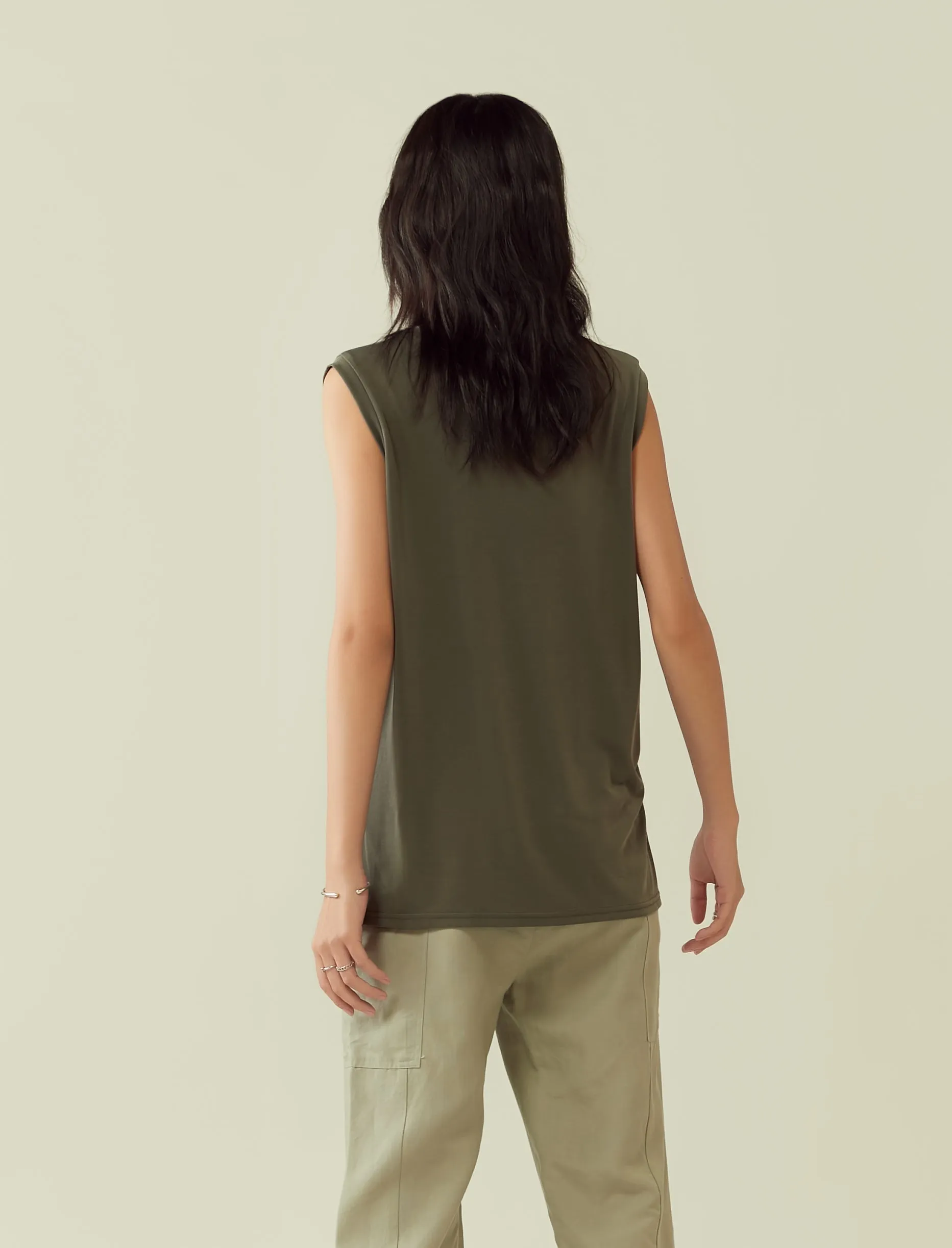 classic muscle tee