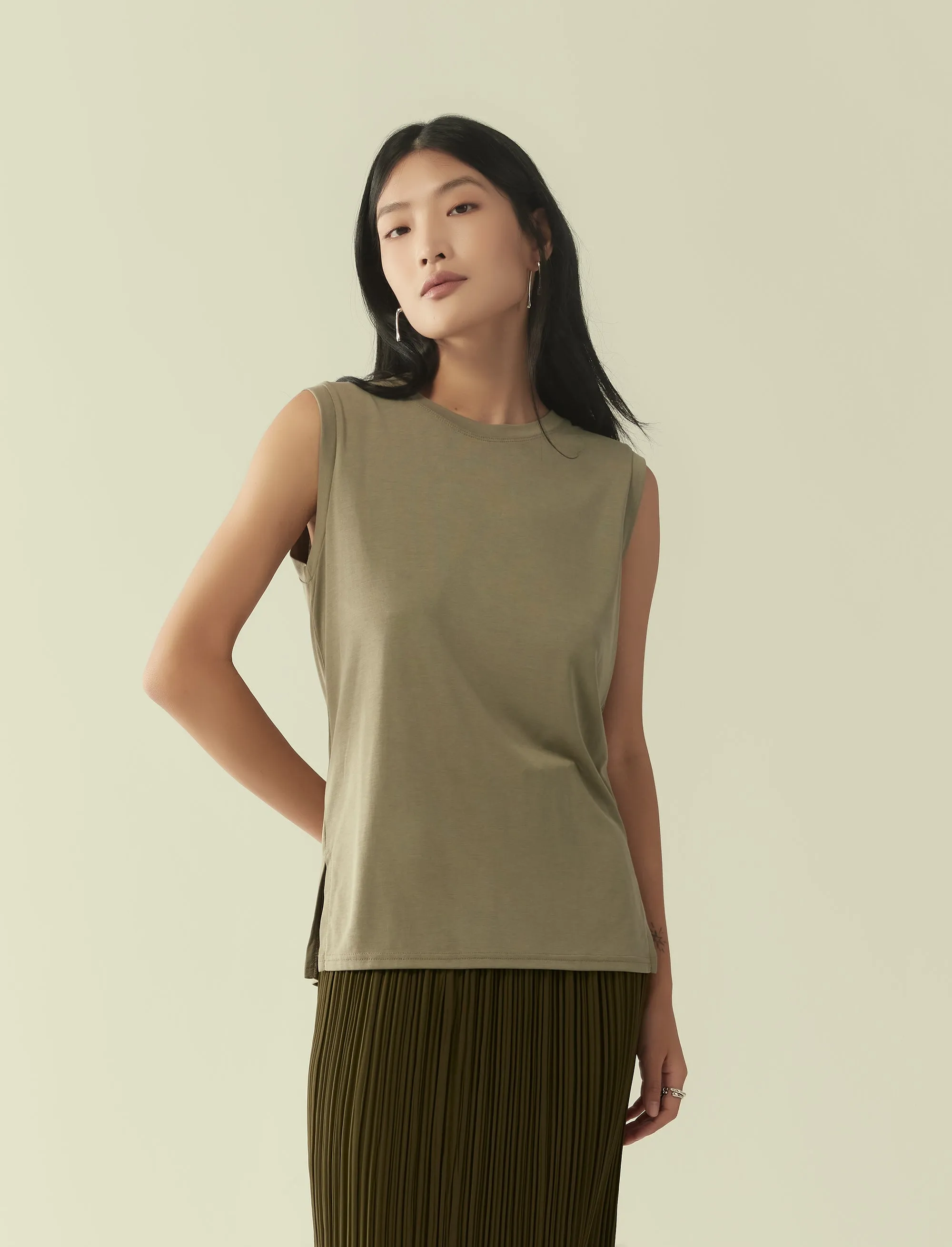 classic muscle tee