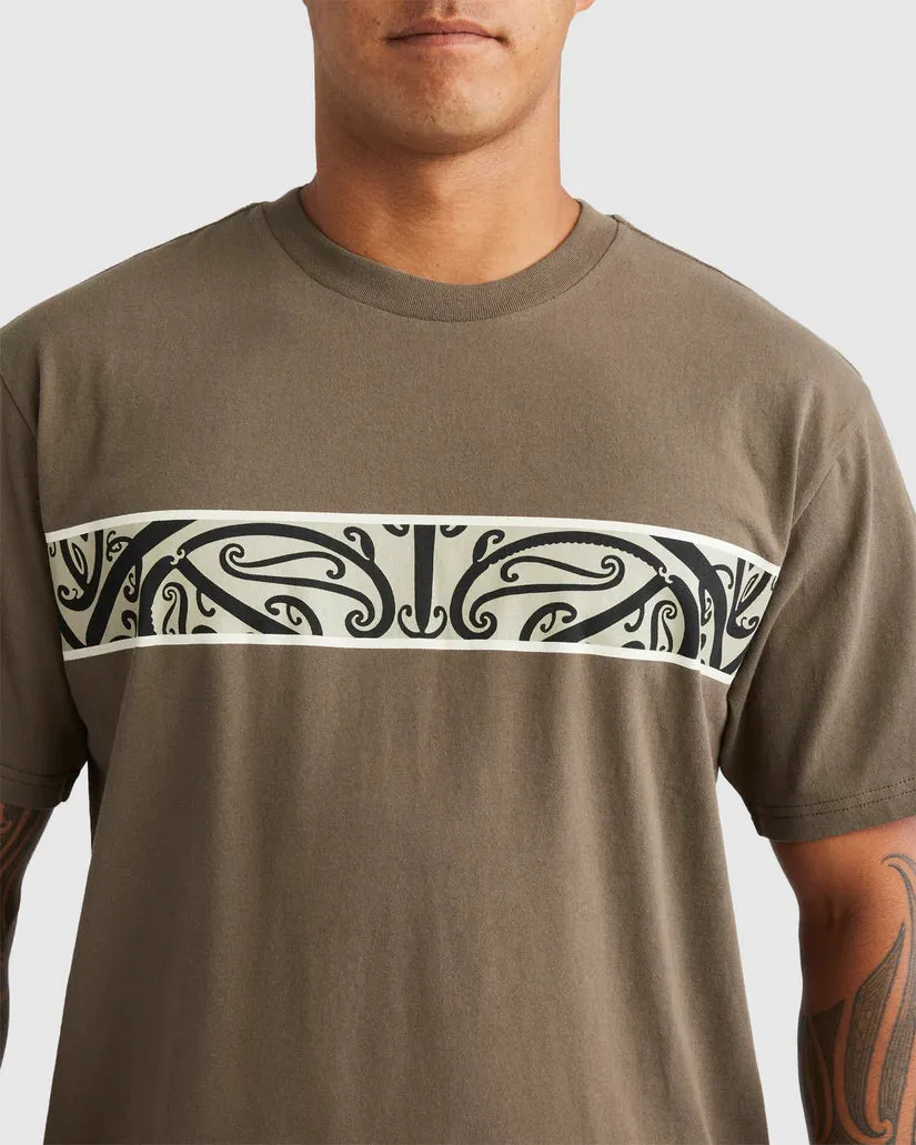 Quiksilver Ta Kehu - Men's Kowhaiwhai Mangopare Panel T-Shirt