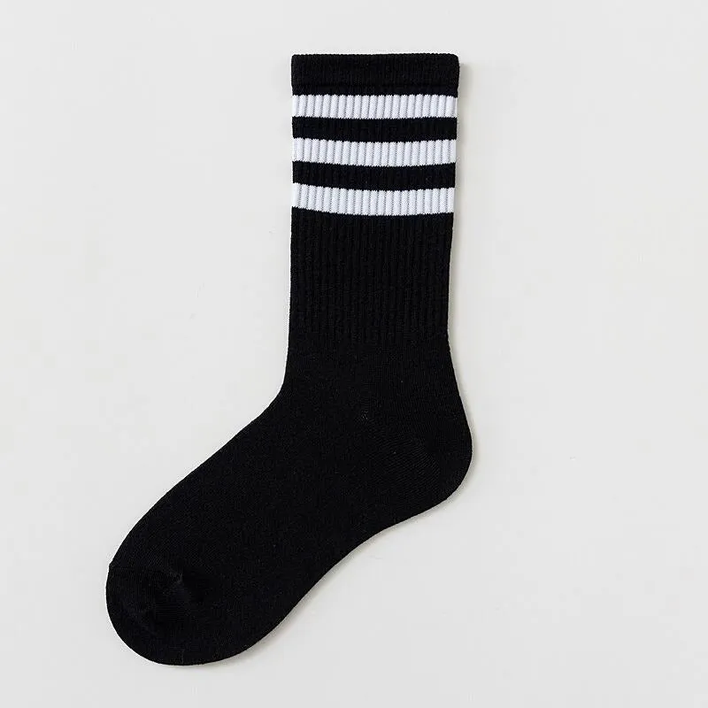 Solid Color Casual Striped Socks For Women