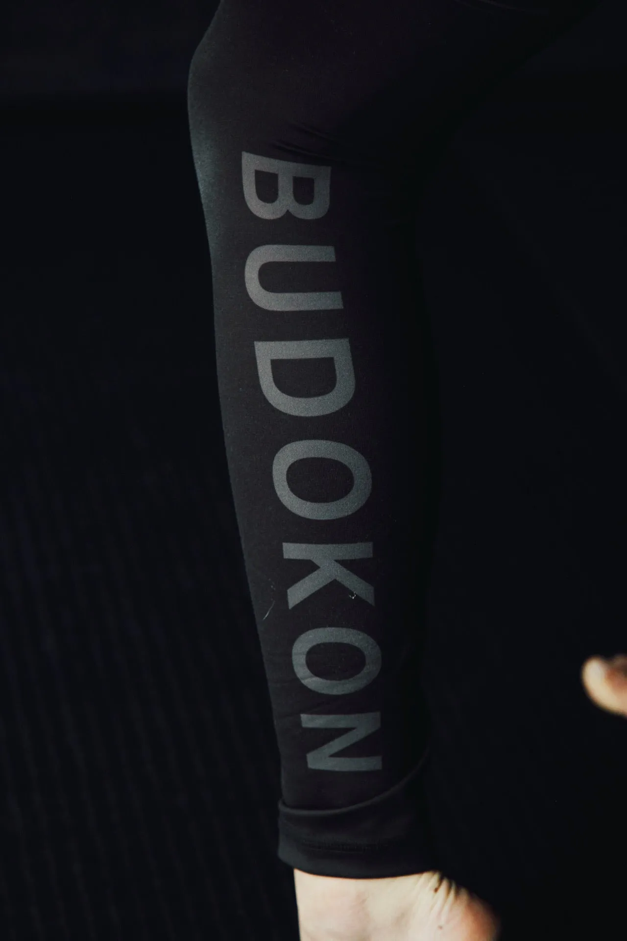 THE HEROINE LEGGINGS