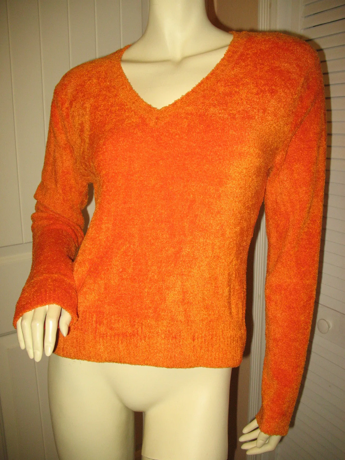 Womens Sweaters Tops BRIGHT ORANGE Long Sleeve V-Neck Winter Layering Sweater TOP SHIRT Medium