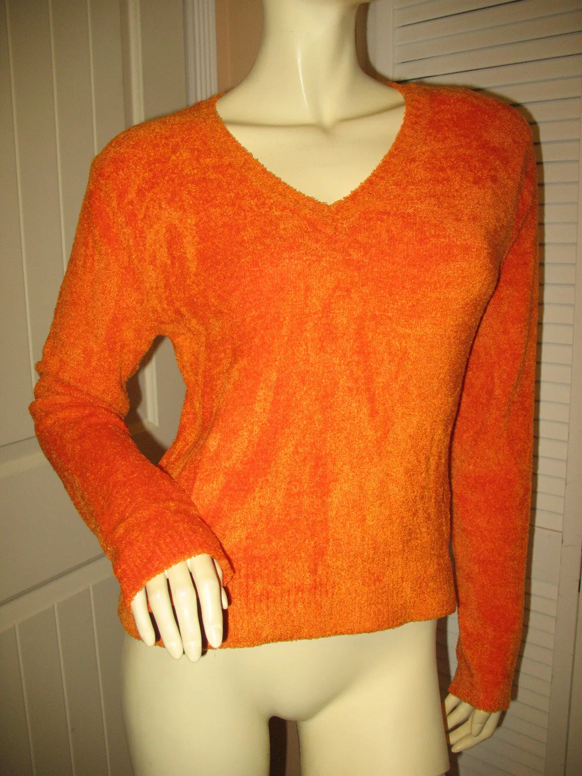 Womens Sweaters Tops BRIGHT ORANGE Long Sleeve V-Neck Winter Layering Sweater TOP SHIRT Medium