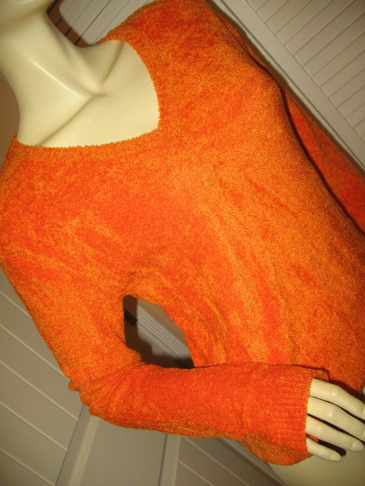 Womens Sweaters Tops BRIGHT ORANGE Long Sleeve V-Neck Winter Layering Sweater TOP SHIRT Medium